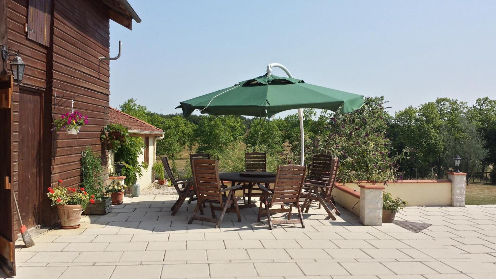 Saint-Pé-Delbosc Les Tilleuls Bed & Breakfast エクステリア 写真